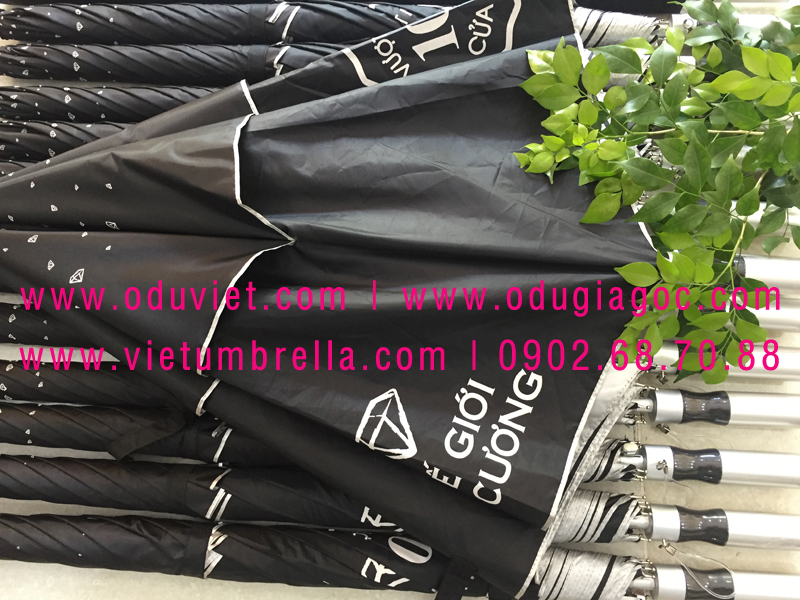 xưởng sản xuất ô dù cầm tay in logo quảng cáo